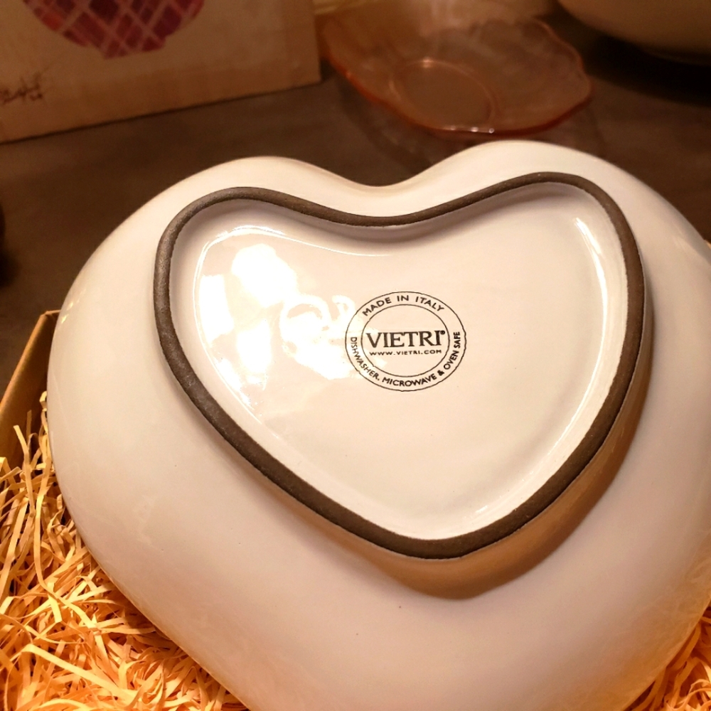 Vietri Heart Dish